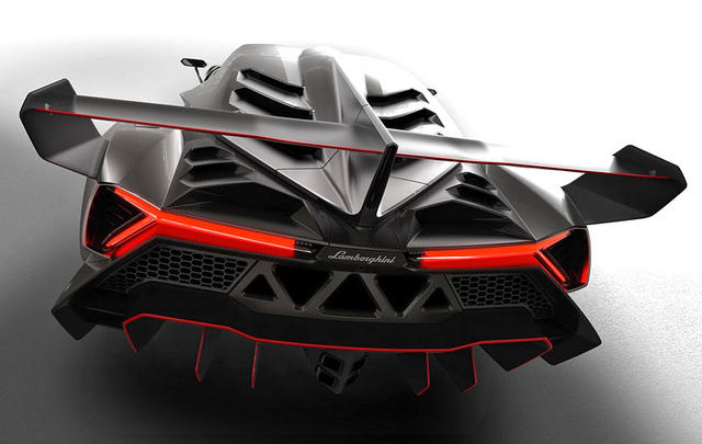 Lamborghini-Veneno-back